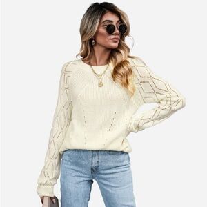 Women's Cutout Raglan Long Sleeve
Sweater - -White